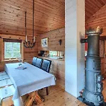 Ferienhaus Amazing In With Sauna Skare (More og Romsdal)